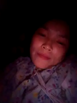 Snapshot of May-Ne chatting on 04/14/26, 05:08 May-Ne online show from 04/14/26, 05:08