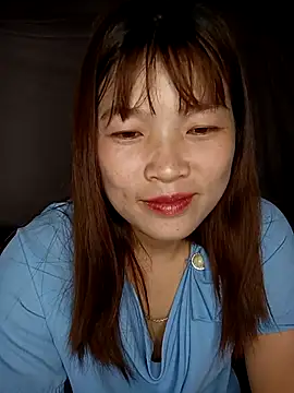 Snapshot of May-Ne chatting on 04/25/26, 02:58 May-Ne online show from 04/25/26, 02:58