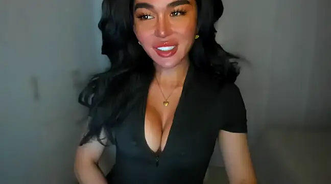 mxshemale ladyboy online show from 01/08/25, 12:49