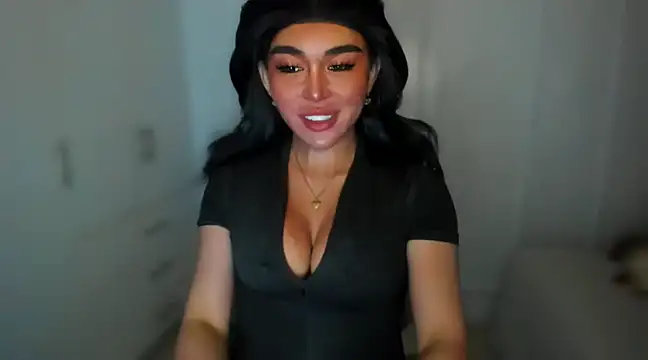 mxshemale ladyboy online show from 01/08/25, 11:09