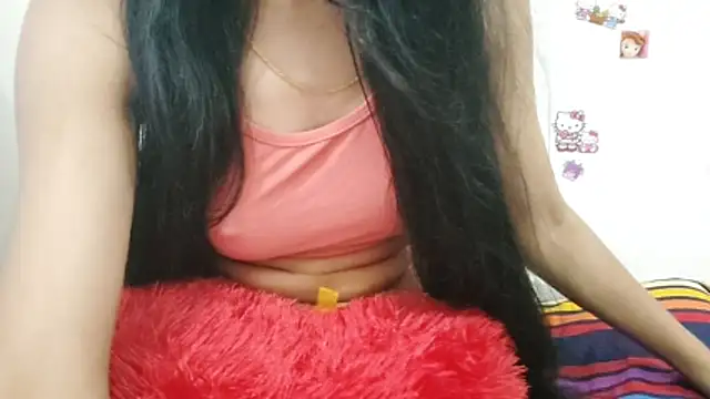 Snapshot of tamannatinni chatting on 05/15/26, 05:31 tamannatinni online show from 05/15/26, 05:31