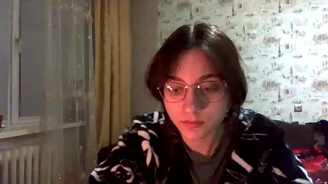 Snapshot of NastyMaryy chatting on 12/21/25, 04:03 NastyMaryy online show from 12/21/25, 04:03