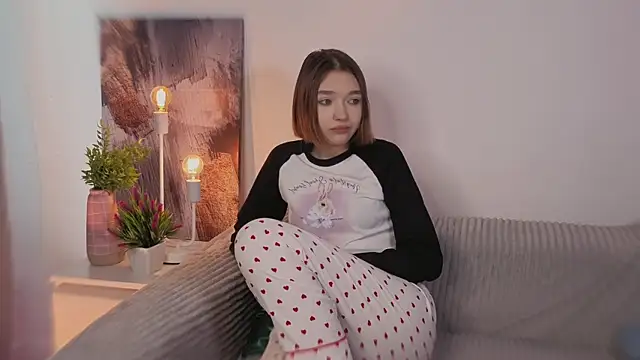 Leyla crsh online show from 02/05/26, 05:34