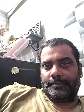 RoyallyYoursBaby online show from 12/15/25, 03:27