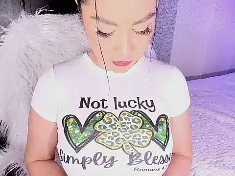 Snapshot of AntonellaFerrerr_1 chatting on 03/18/26, 12:58 AntonellaFerrerr 1 online show from 03/18/26, 12:58