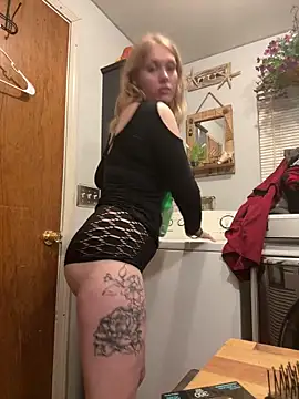 Barbieplaytine online show from 12/18/25, 06:14