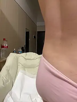 Snapshot of mengmeng776 chatting on 03/10/26, 01:10 mengmeng776 online show from 03/10/26, 01:10