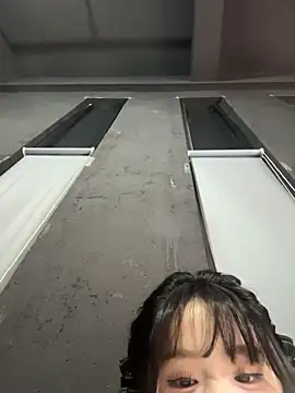 Snapshot of mengmeng776 chatting on 03/18/26, 02:42 mengmeng776 online show from 03/18/26, 02:42