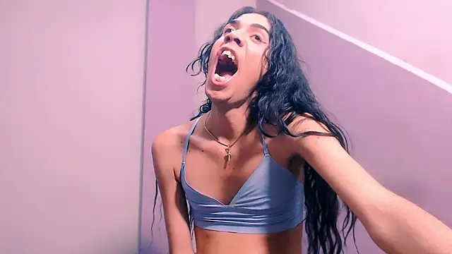 Snapshot of paradise_danielita_ chatting on 12/19/25, 07:54 paradise danielita online show from 12/19/25, 07:54