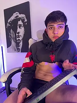 Snapshot of lian_fooxx chatting on 02/14/26, 04:09 lian fooxx online show from 02/14/26, 04:09