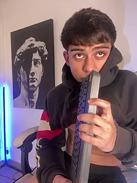 Snapshot of lian_fooxx chatting on 02/22/26, 04:02 lian fooxx online show from 02/22/26, 04:02