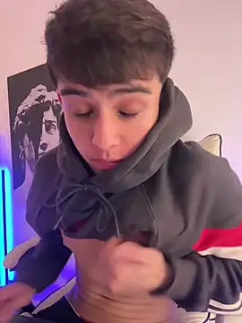 Snapshot of lian_fooxx chatting on 03/06/26, 03:36 lian fooxx online show from 03/06/26, 03:36