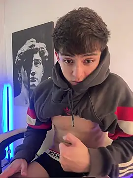 Snapshot of lian_fooxx chatting on 03/29/26, 03:50 lian fooxx online show from 03/29/26, 03:50