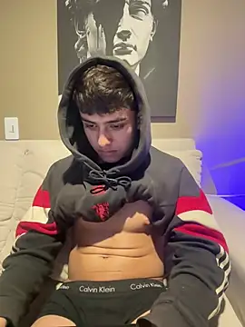 Snapshot of lian_fooxx chatting on 04/08/26, 09:31 lian fooxx online show from 04/08/26, 09:31