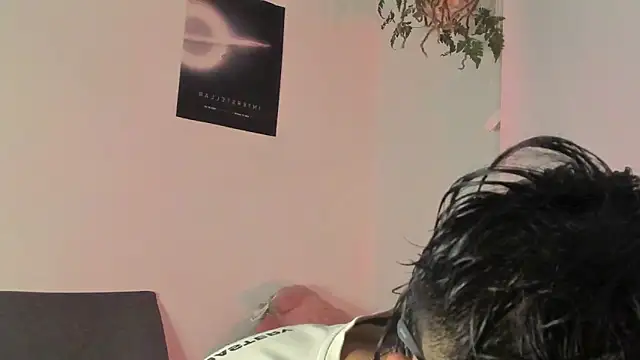 Snapshot of charlie_dicker chatting on 01/05/26, 11:41 charlie dicker online show from 01/05/26, 11:41