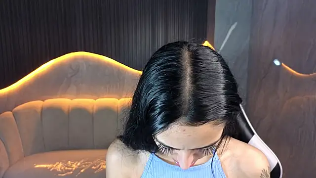 Snapshot of Tifany_Tx chatting on 04/01/26, 01:01 Tifany Tx online show from 04/01/26, 01:01