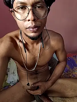 Snapshot of Advikk_GSH chatting on 03/18/26, 07:00 Advikk GSH online show from 03/18/26, 07:00