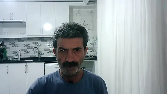 Snapshot of kobra21turki chatting on 04/18/26, 07:18 kobra21turki online show from 04/18/26, 07:18