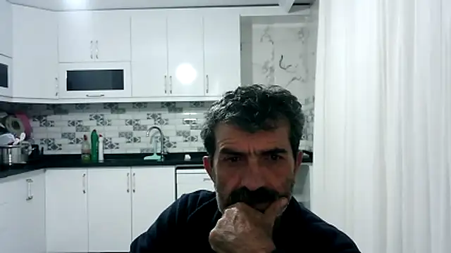 Snapshot of kobra21turki chatting on 04/20/26, 04:54 kobra21turki online show from 04/20/26, 04:54