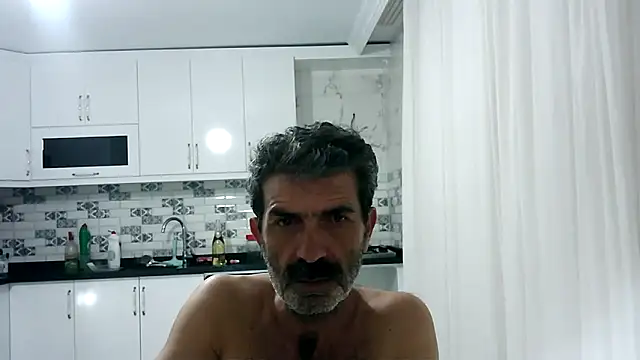 Snapshot of kobra21turki chatting on 04/21/26, 01:42 kobra21turki online show from 04/21/26, 01:42
