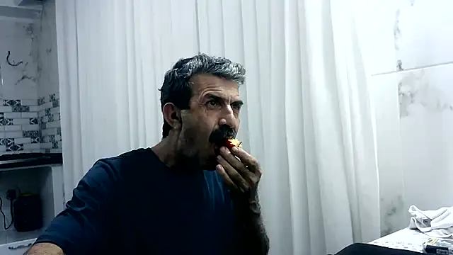Snapshot of kobra21turki chatting on 05/19/26, 09:54 kobra21turki online show from 05/19/26, 09:54