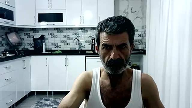 Snapshot of kobra21turki chatting on 05/27/26, 08:28 kobra21turki online show from 05/27/26, 08:28