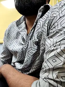 bnglrboy0886 online show from 03/04/26, 02:06