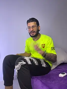 thedragonboyxxx online show from 02/09/26, 04:16