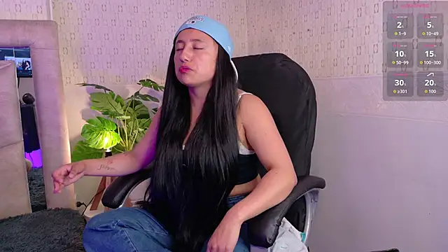 Snapshot of Ithan_Skin chatting on 03/04/26, 11:49 Ithan Skin online show from 03/04/26, 11:49