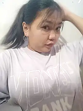 Snapshot of XxSexyPinay4uxX chatting on 03/09/26, 01:53 XxSexyPinay4uxX online show from 03/09/26, 01:53