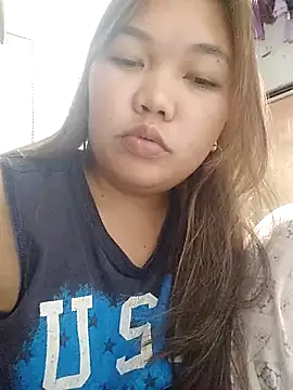 Snapshot of XxSexyPinay4uxX chatting on 03/28/26, 03:22 XxSexyPinay4uxX online show from 03/28/26, 03:22