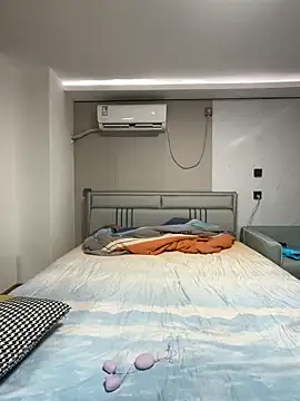 ccyun666 online show from 03/01/26, 02:52