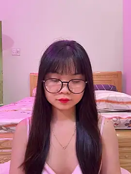    KARA    online show from 03/31/26, 01:29