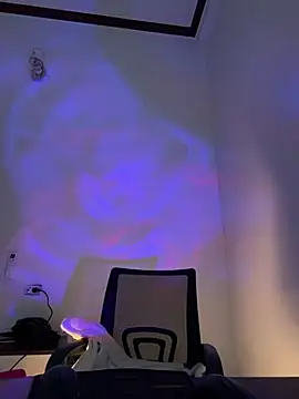 Snapshot of Sophia69-sweet chatting on 02/11/26, 05:12 Sophia69-sweet online show from 02/11/26, 05:12