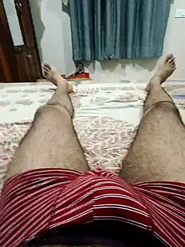 Snapshot of Tall7boy7 chatting on 05/10/26, 04:56 Tall7boy7 online show from 05/10/26, 04:56