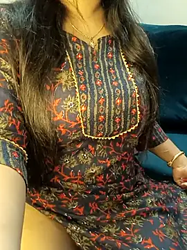 Snapshot of SSiya- chatting on 05/21/26, 07:32 SSiya- online show from 05/21/26, 07:32