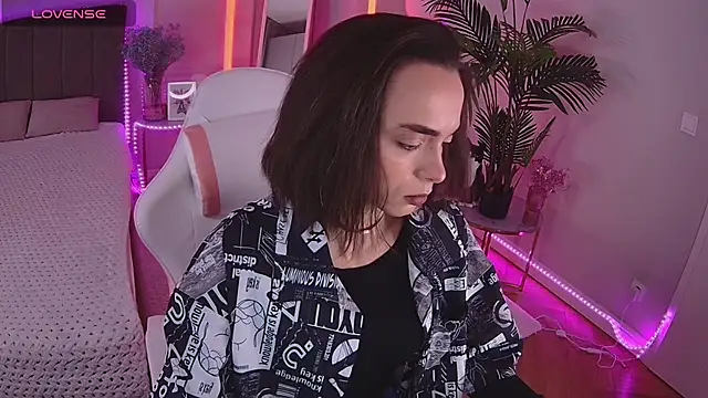 Dayana Foxy online show from 12/18/25, 08:09