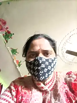 DIRTY-MOMS online show from 01/15/26, 06:07