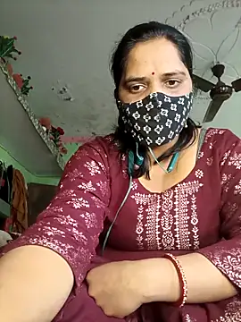 DIRTY-MOMS online show from 02/05/26, 05:23