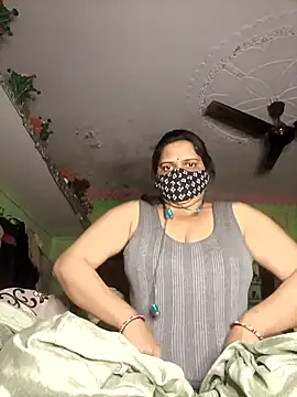 DIRTY-MOMS online show from 02/13/26, 03:52