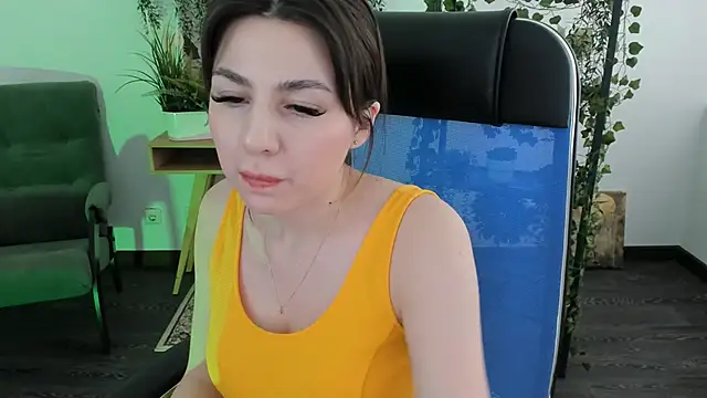 Snapshot of DiRosie chatting on 03/02/26, 07:37 DiRosie online show from 03/02/26, 07:37