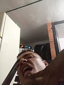 Snapshot of Ardo1899 chatting on 02/12/26, 10:05 Ardo1899 online show from 02/12/26, 10:05