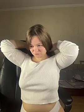 CaramelleSugarr online show from 12/18/25, 02:34