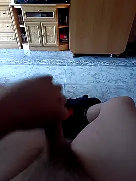 Snapshot of AlcorMad chatting on 04/28/26, 07:13 AlcorMad online show from 04/28/26, 07:13