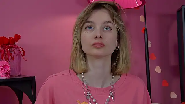 Snapshot of MerlinMeyer chatting on 04/16/26, 09:39 MerlinMeyer online show from 04/16/26, 09:39