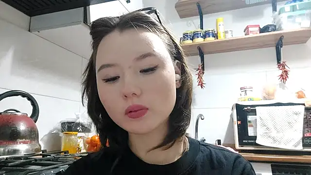 VelmaMaasch online show from 02/10/26, 01:59