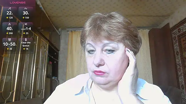Snapshot of Casey_peach chatting on 03/03/26, 04:40 Casey peach online show from 03/03/26, 04:40