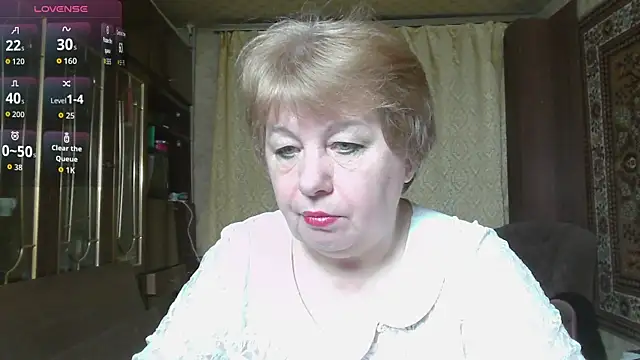 Snapshot of Casey_peach chatting on 03/26/26, 01:22 Casey peach online show from 03/26/26, 01:22
