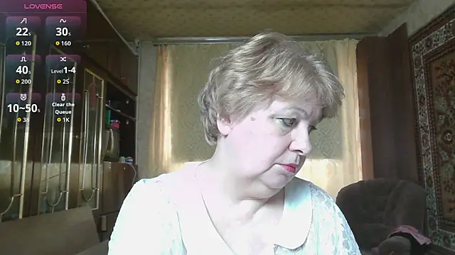 Snapshot of Casey_peach chatting on 03/27/26, 07:25 Casey peach online show from 03/27/26, 07:25
