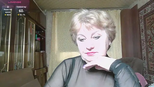 Snapshot of Casey_peach chatting on 04/03/26, 05:05 Casey peach online show from 04/03/26, 05:05